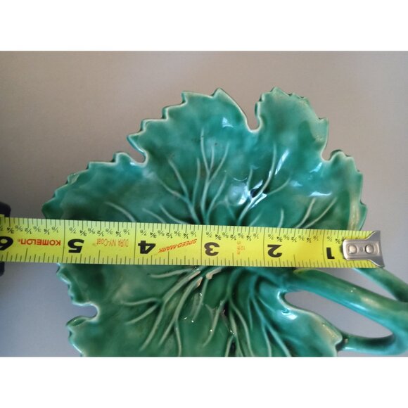 Green Ceramic Leaf-Shaped Dish With Handle Vintage HJR 52 - Picture 5 of 6